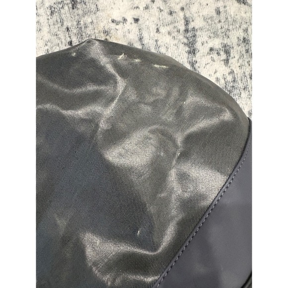 Under Armour Gray Black Tote Bag Gym Travel Carry On Bag Duffle - Picture 5 of 9